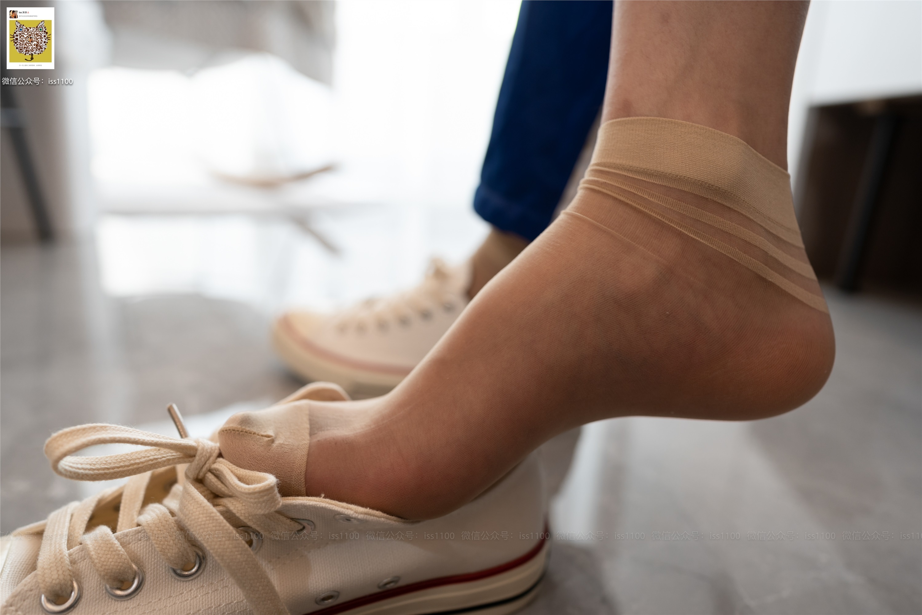 ISS系列 002 佳佳 校服